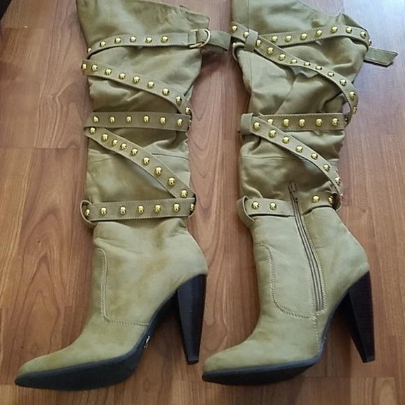 Used boots - Picture 7 of 8